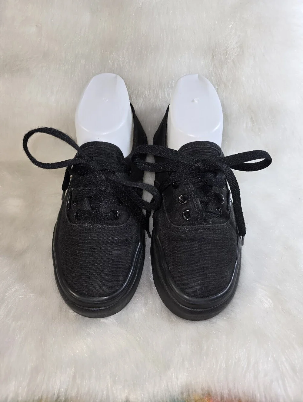 Vans Authentic Men-Women-Youth Black Canvas Low-top Lace-Up Sneakers